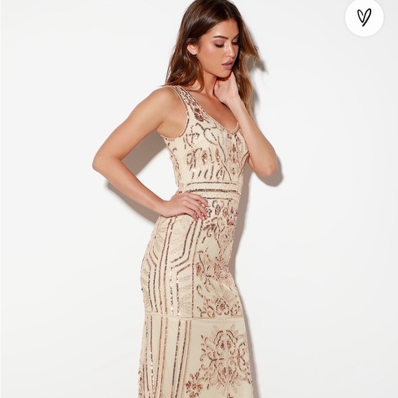 Lulu’s rose gold maxi dress XS - Picture 1 of 9
